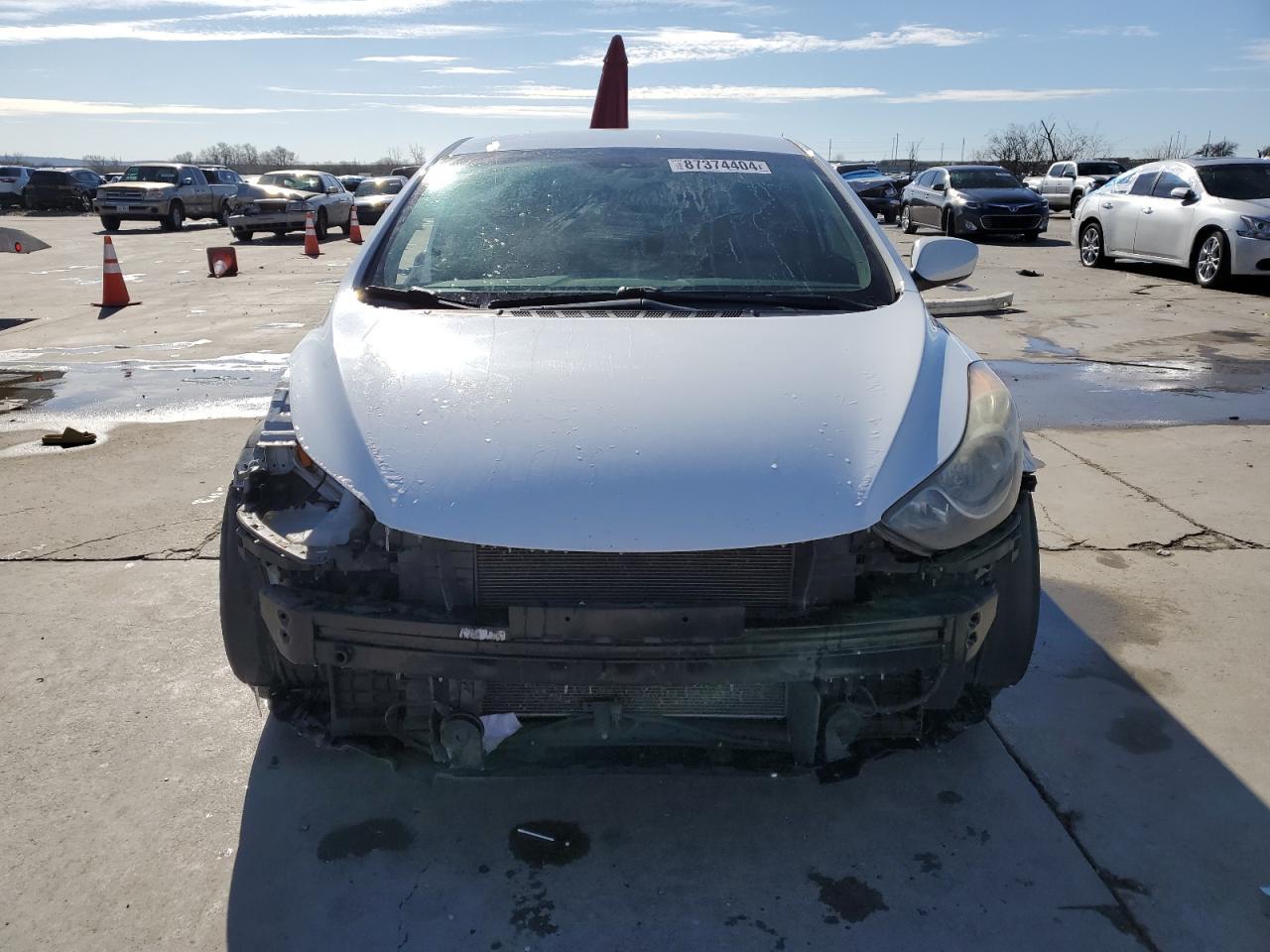 2013 HYUNDAI ELANTRA GL - Image 5