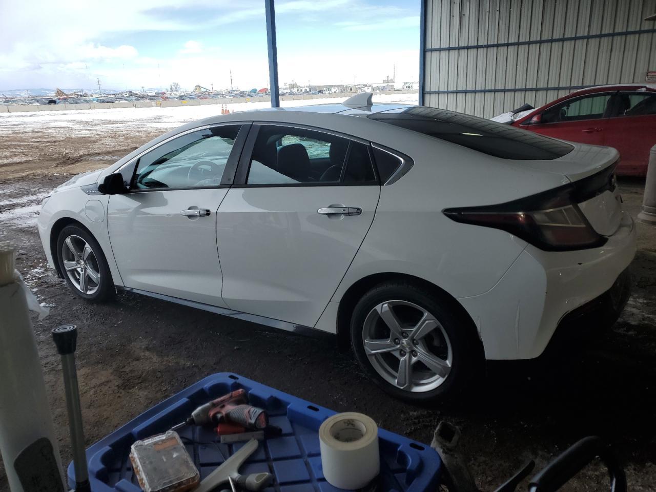 2017 CHEVROLET VOLT LT - Image 2