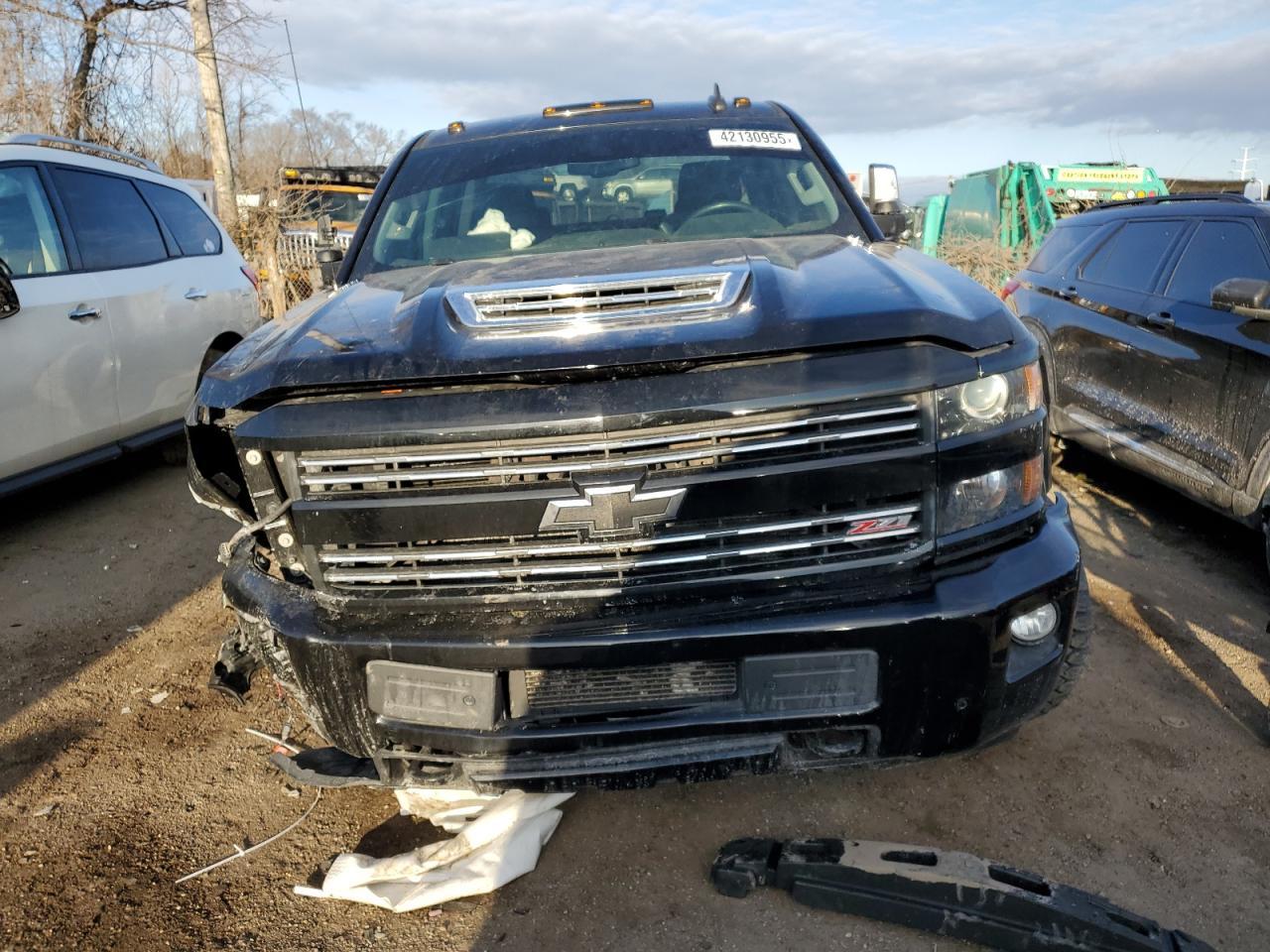 2018 CHEVROLET SILVERADO - Фото 5