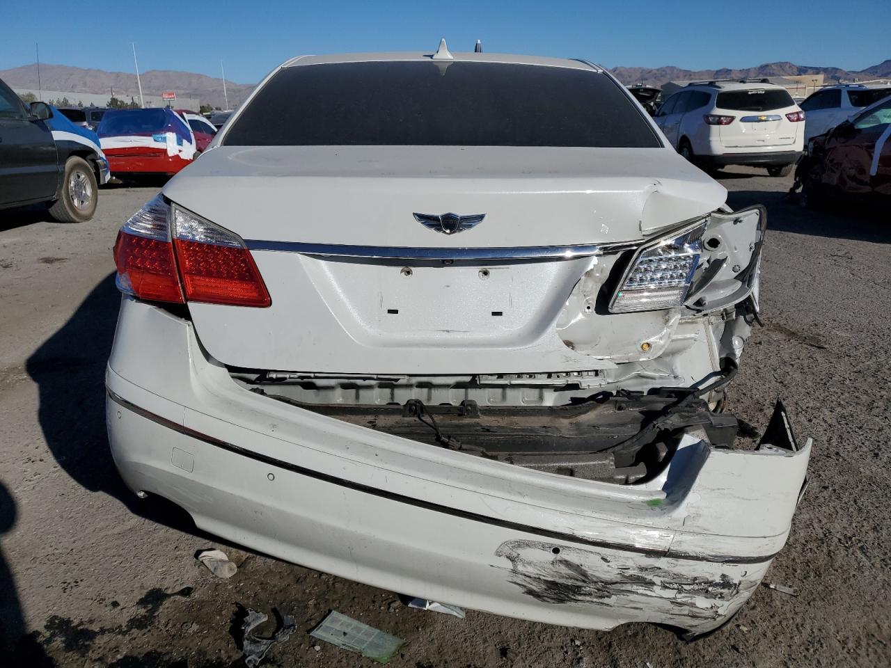 2011 HYUNDAI GENESIS 4. - Фото 6