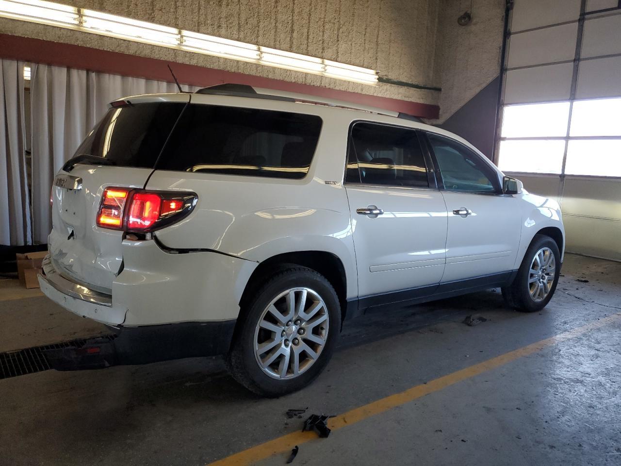 2016 GMC ACADIA SLT - Фото 3