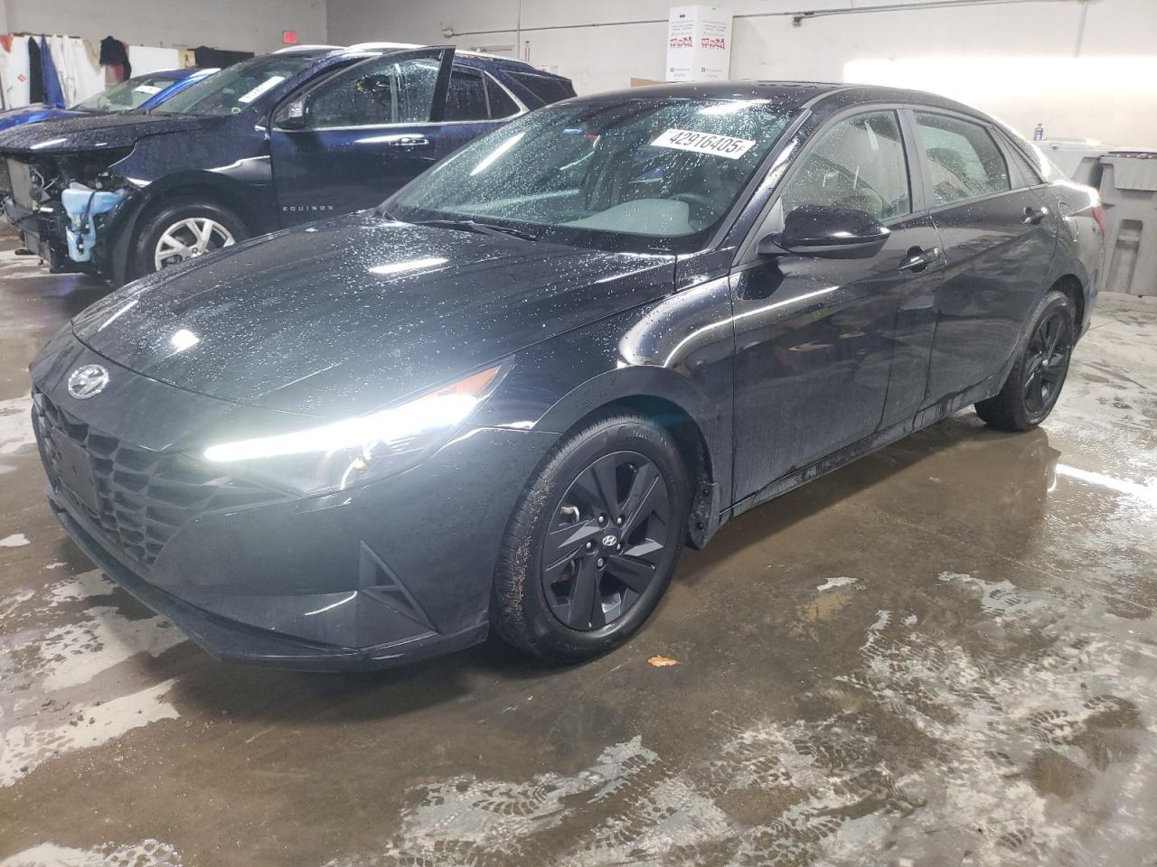 2023 HYUNDAI ELANTRA SE