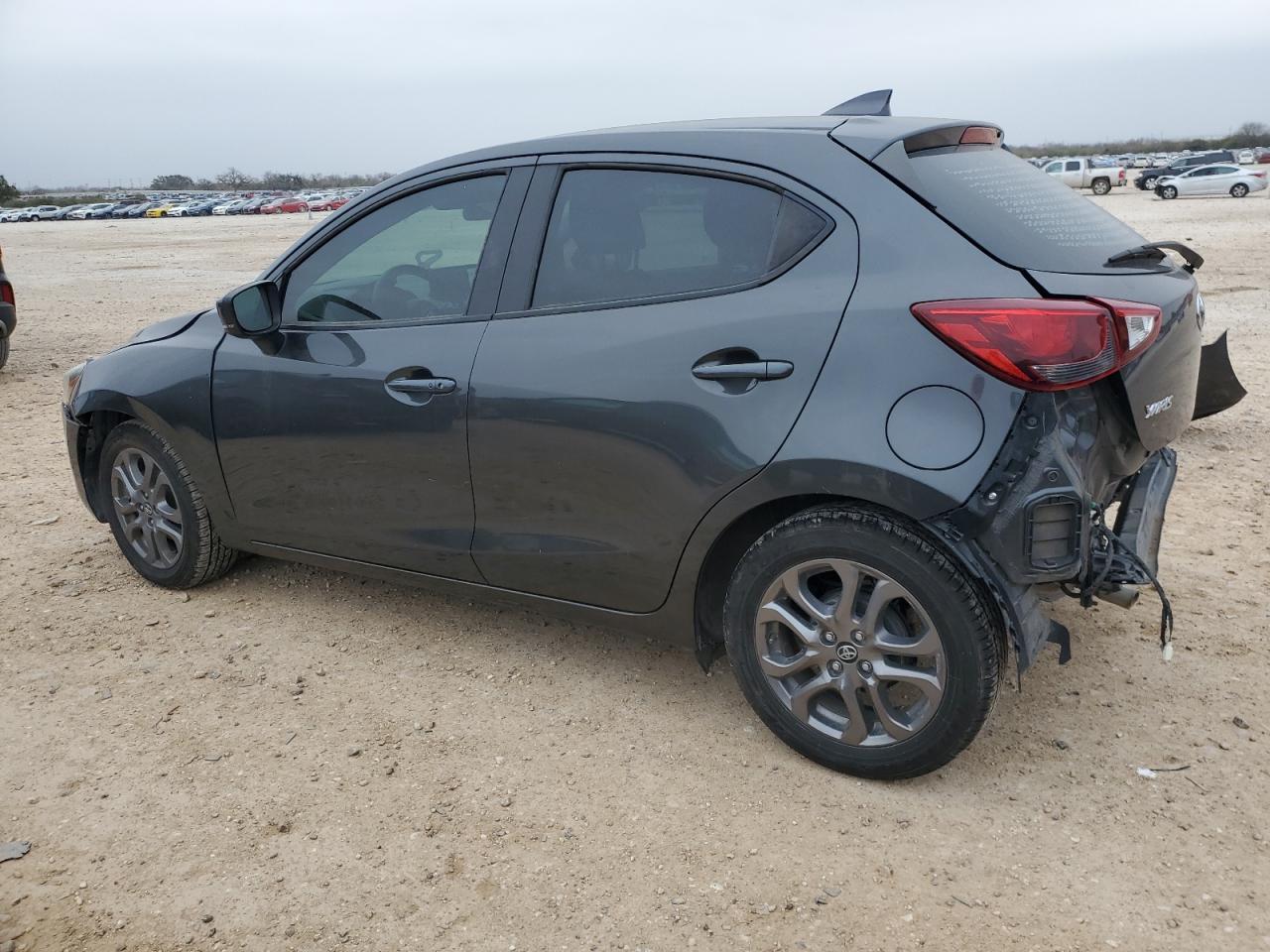 2020 TOYOTA YARIS LE - Image 2