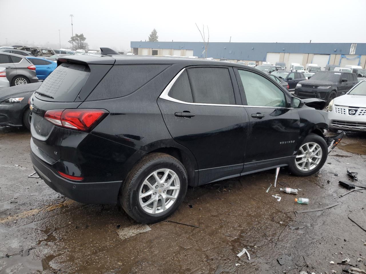 2024 CHEVROLET EQUINOX LT - Image 3