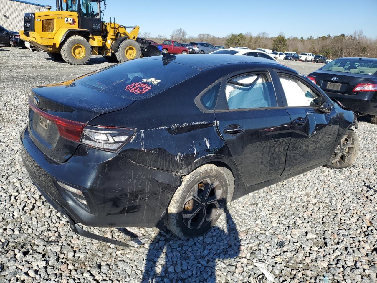 2020 KIA FORTE FE - Фото 3