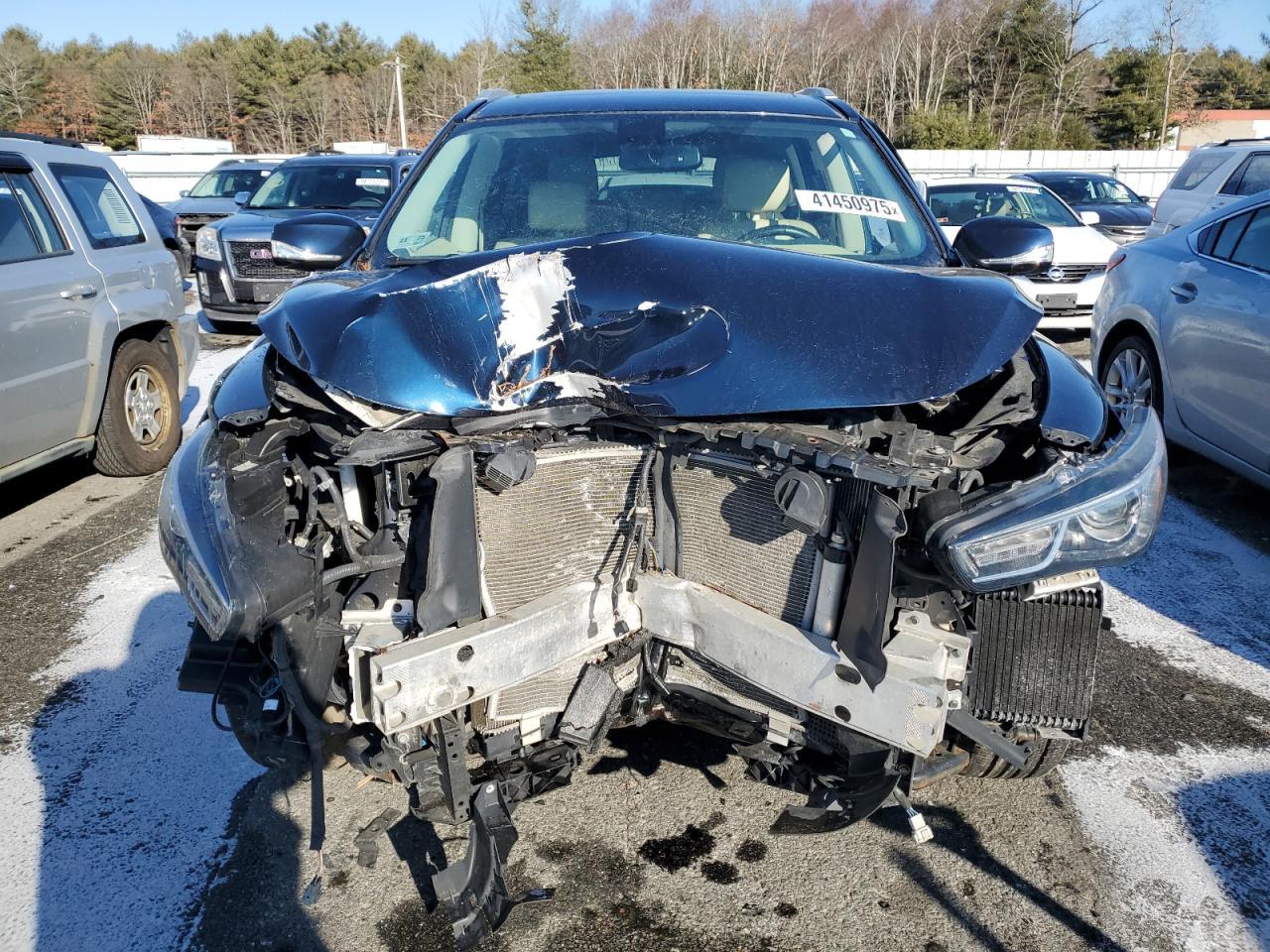 2017 INFINITI QX60 - Image 5
