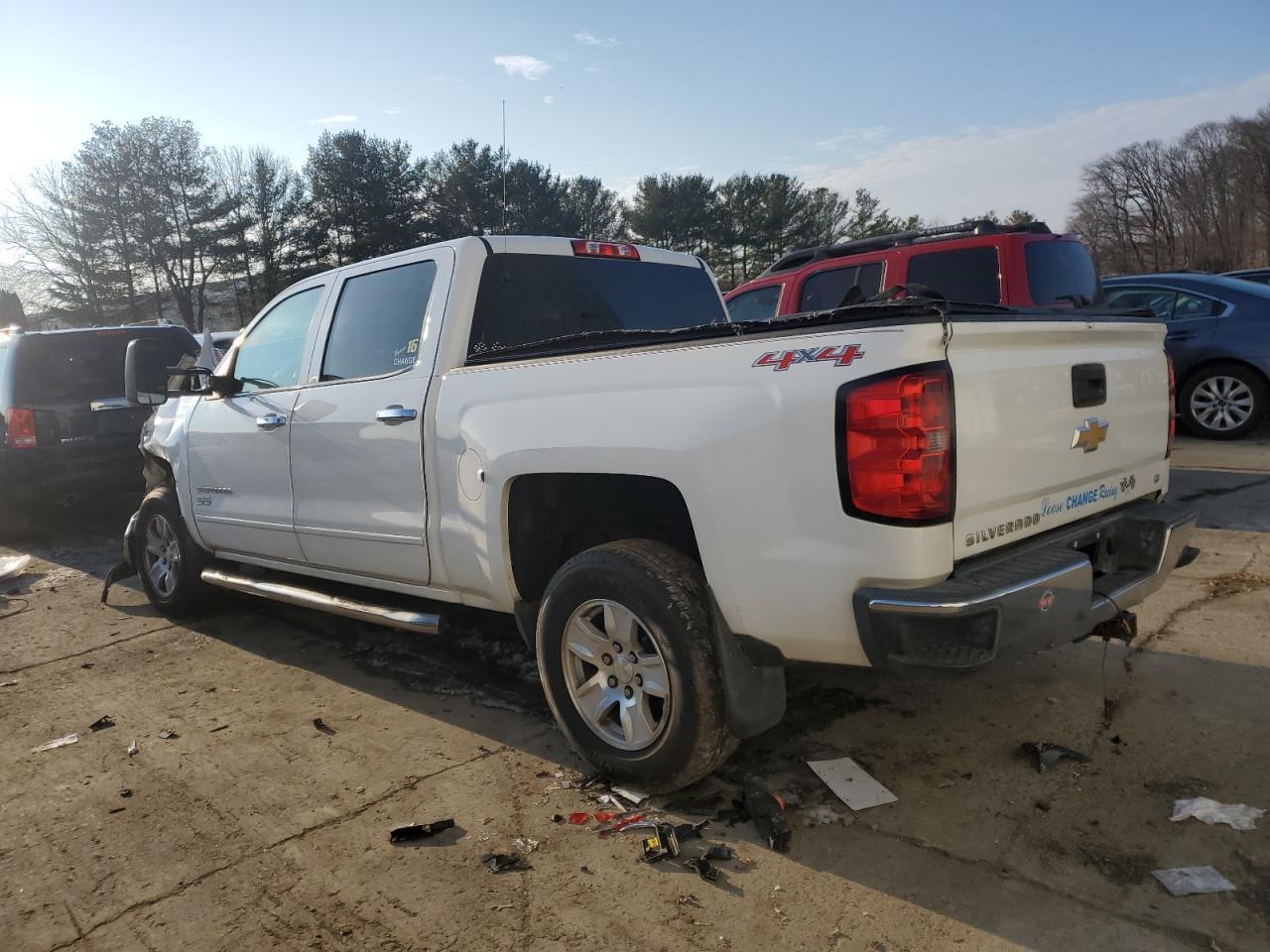 2015 CHEVROLET SILVERADO - Фото 2