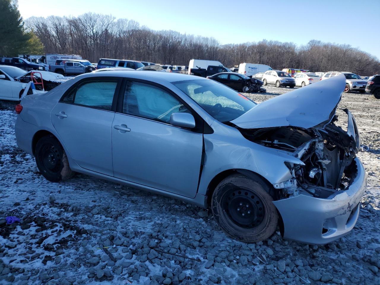 2013 TOYOTA COROLLA BA - Фото 4