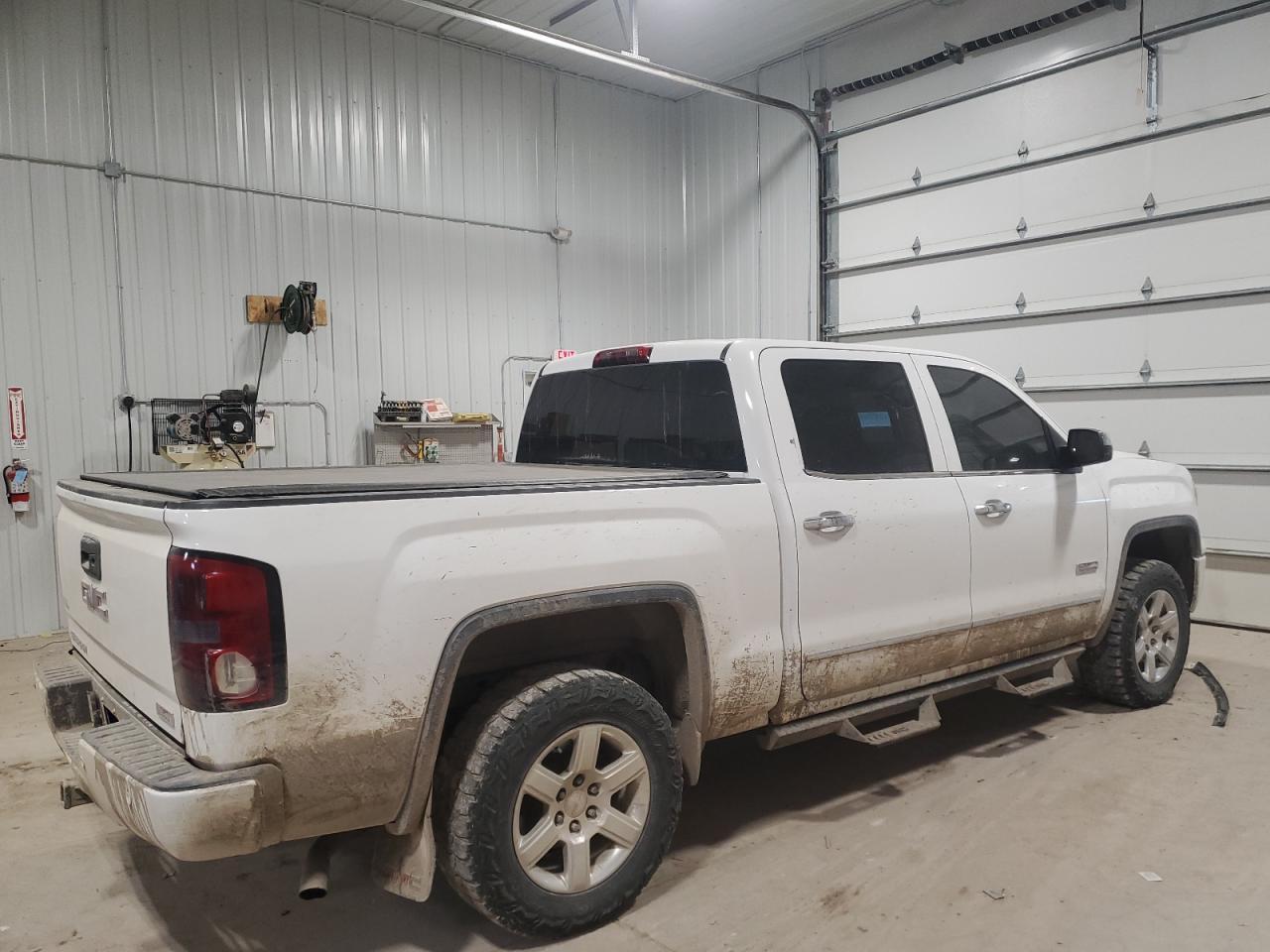 2014 GMC SIERRA K15 - Image 3