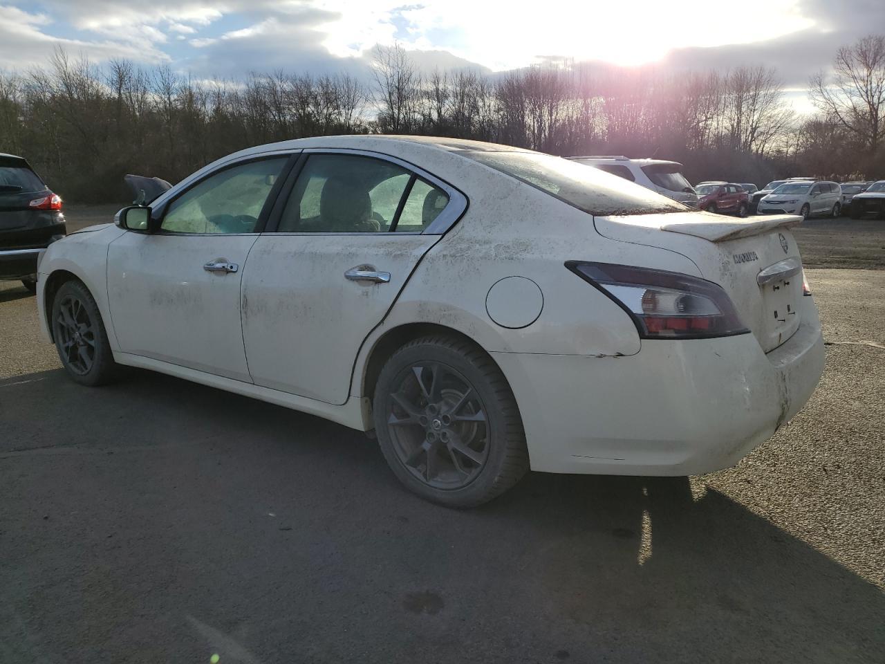 2014 NISSAN MAXIMA S - Image 2