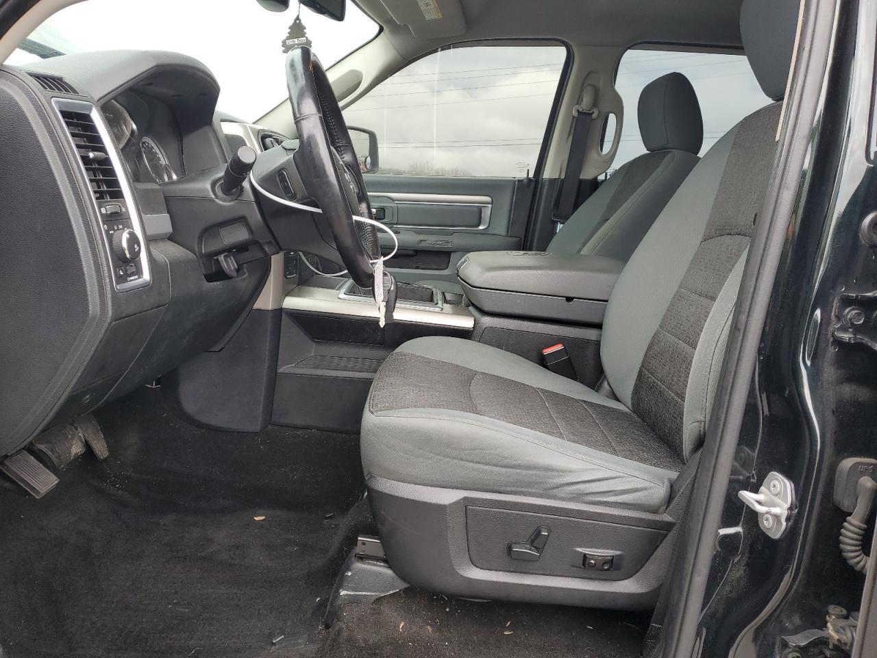 2015 RAM 1500 SLT - Image 7