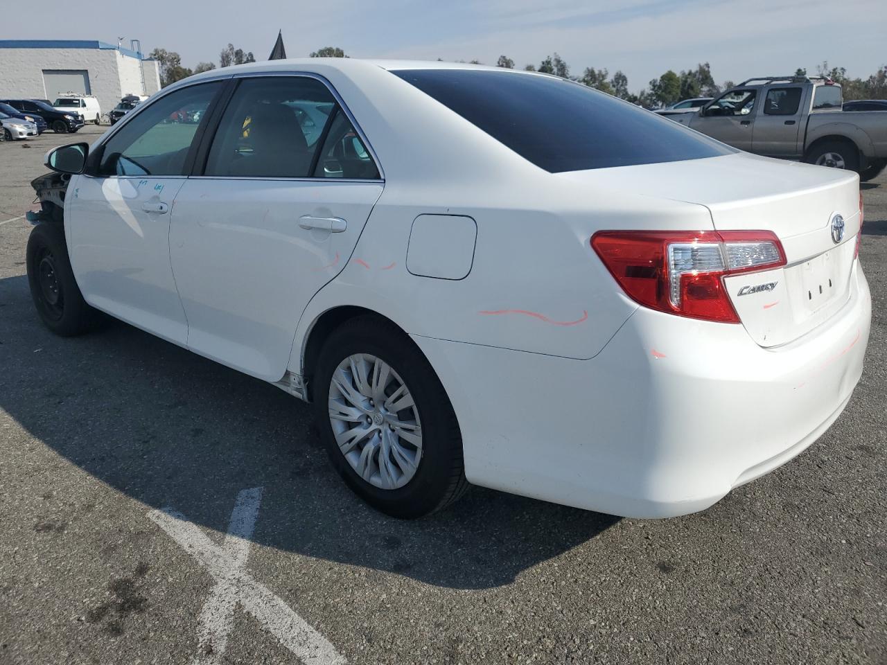 2012 TOYOTA CAMRY BASE - Фото 2