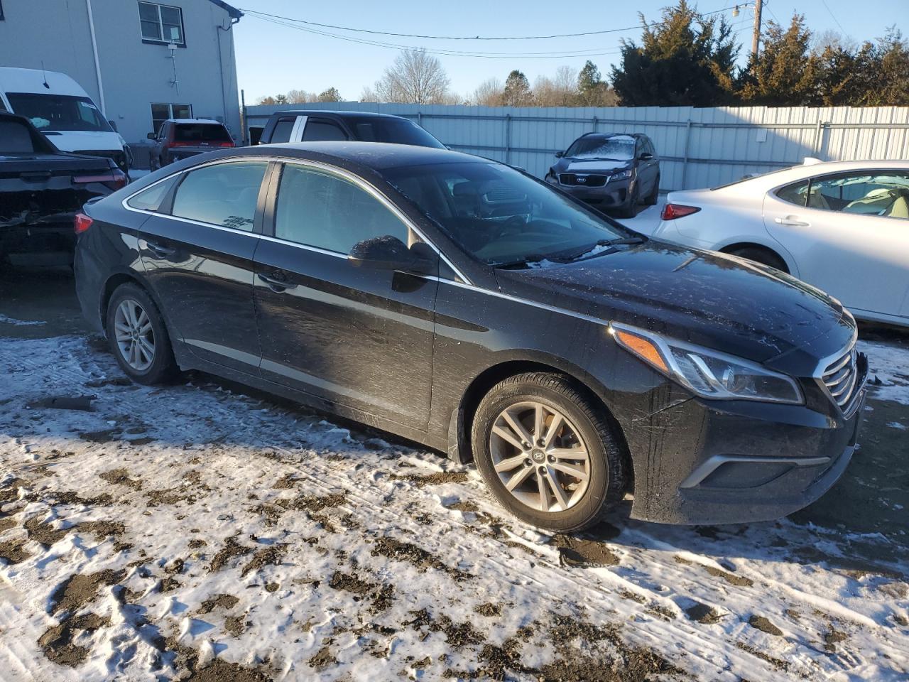 2017 HYUNDAI SONATA SE - Фото 4