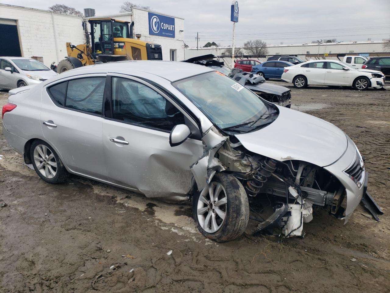 2014 NISSAN VERSA S - Фото 4