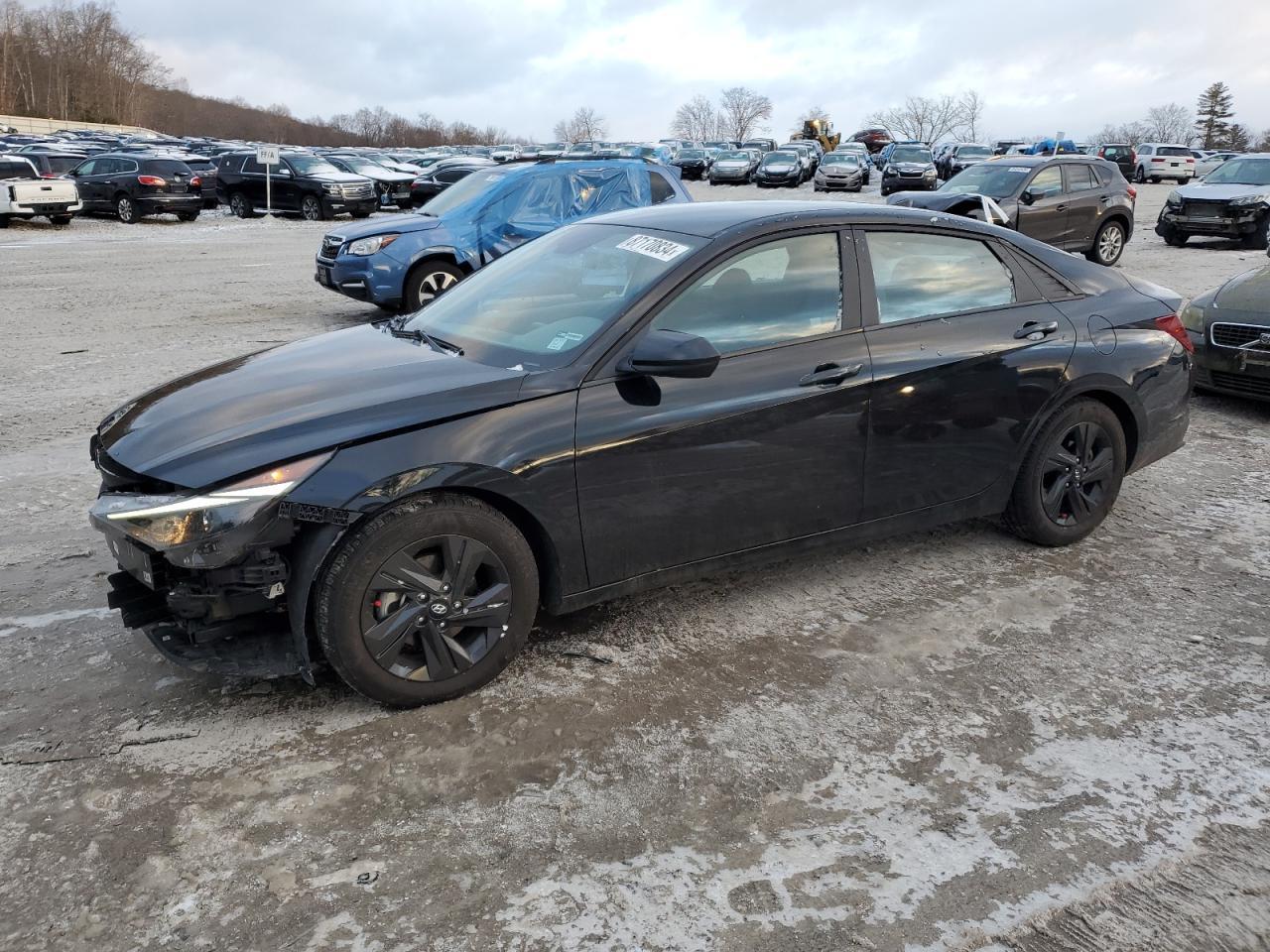 2023 HYUNDAI ELANTRA SE