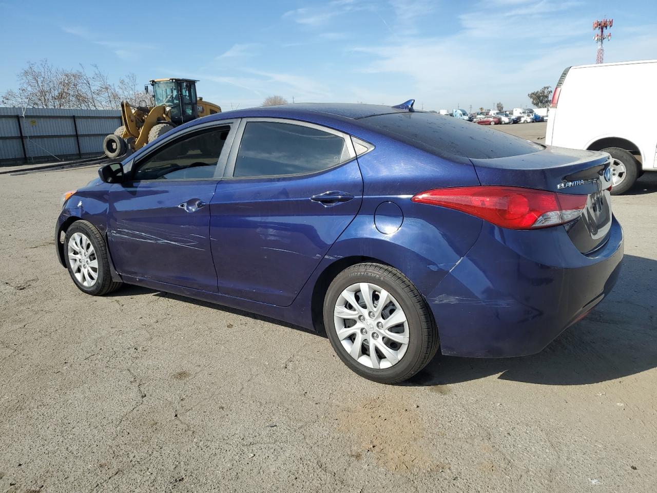 2011 HYUNDAI ELANTRA GL - Image 2