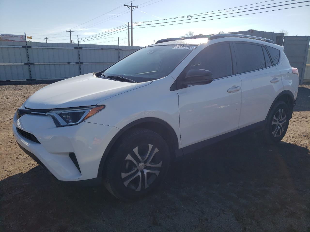 2018 TOYOTA RAV4 LE