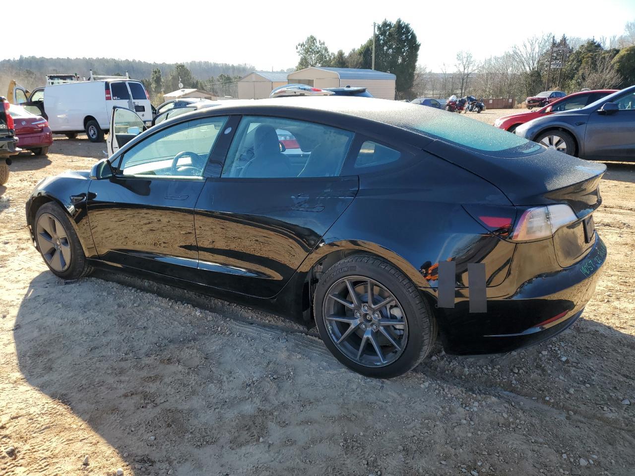 2022 TESLA MODEL 3 - Image 2