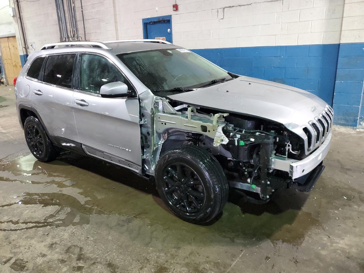 2017 JEEP CHEROKEE L - Image 4