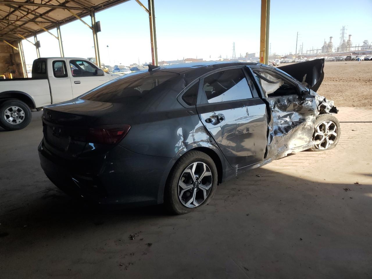 2021 KIA FORTE FE - Image 3