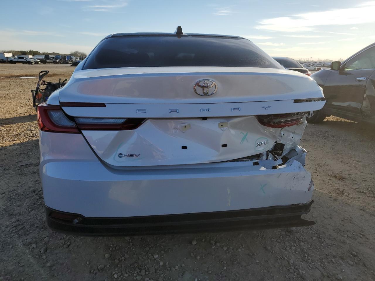 2025 TOYOTA CAMRY XSE - Фото 6