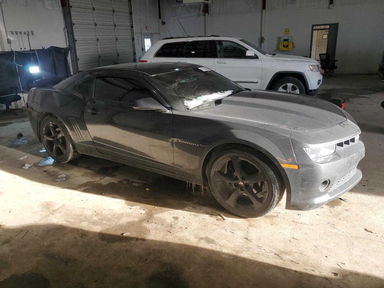 2015 CHEVROLET CAMARO LT - Image 4