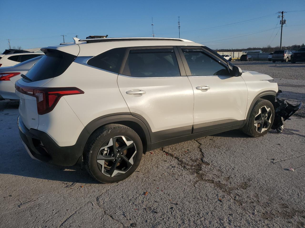 2024 KIA SELTOS EX - Фото 3