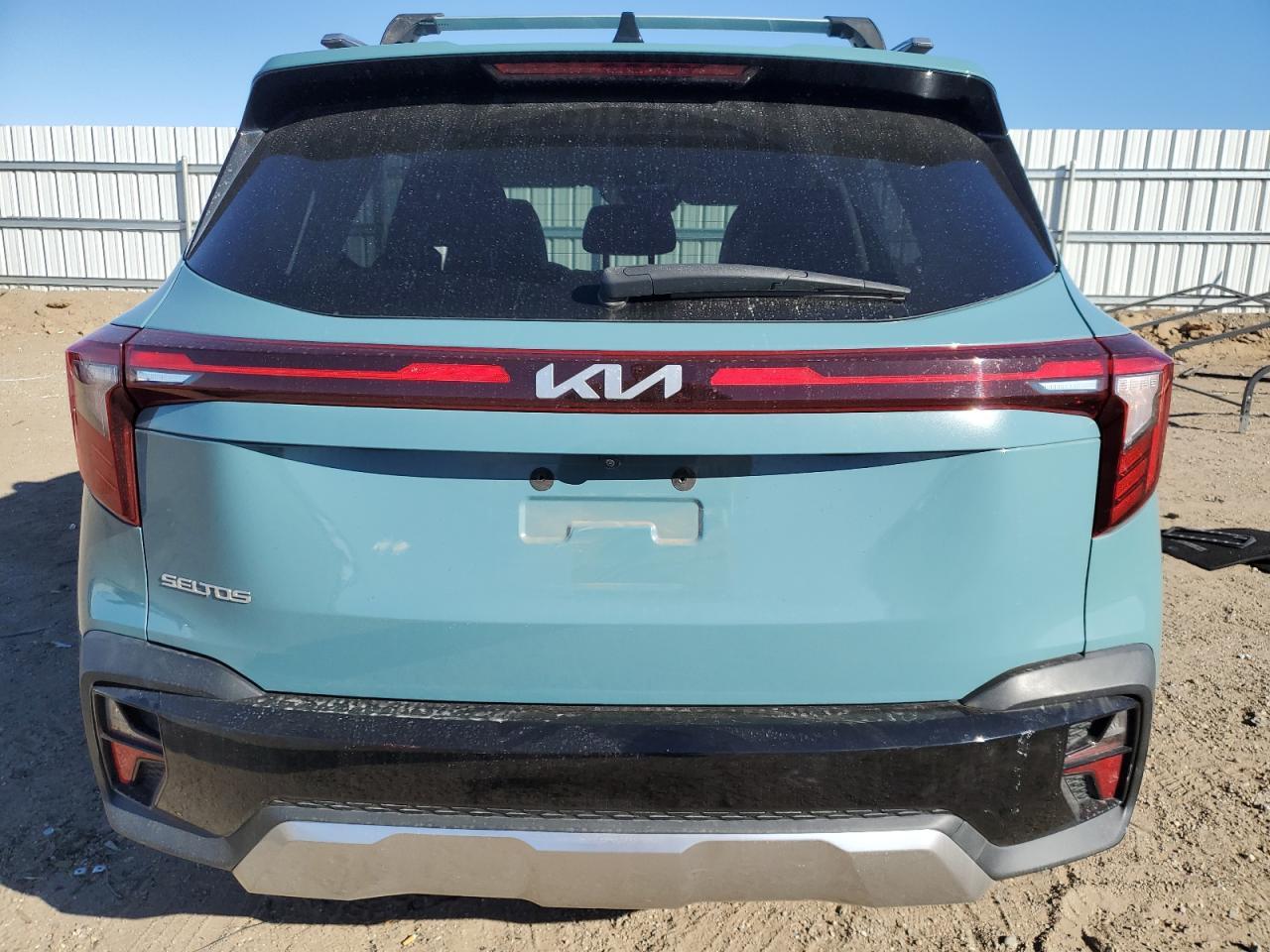 2024 KIA SELTOS EX - Image 6