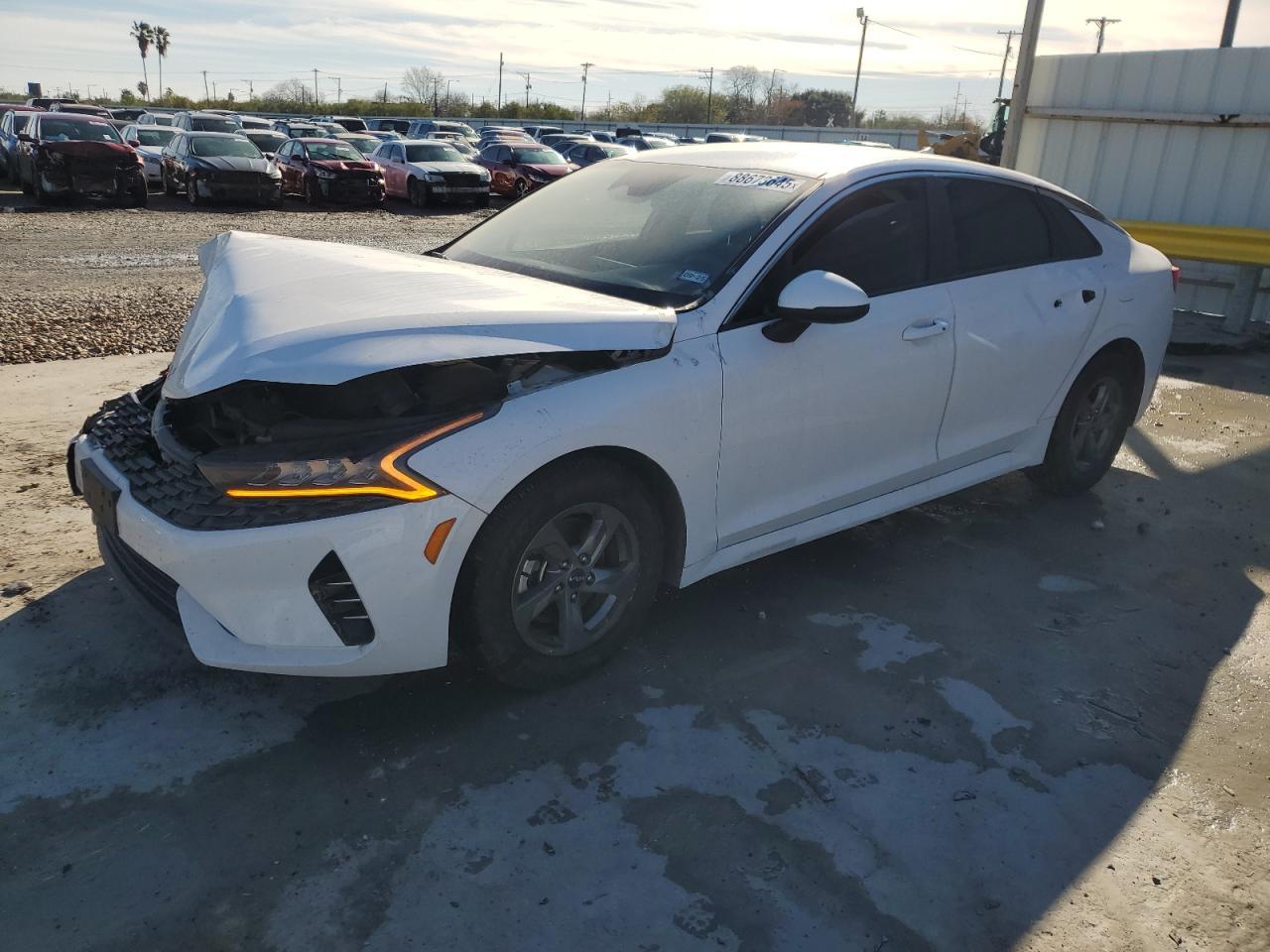 2023 KIA K5 LXS