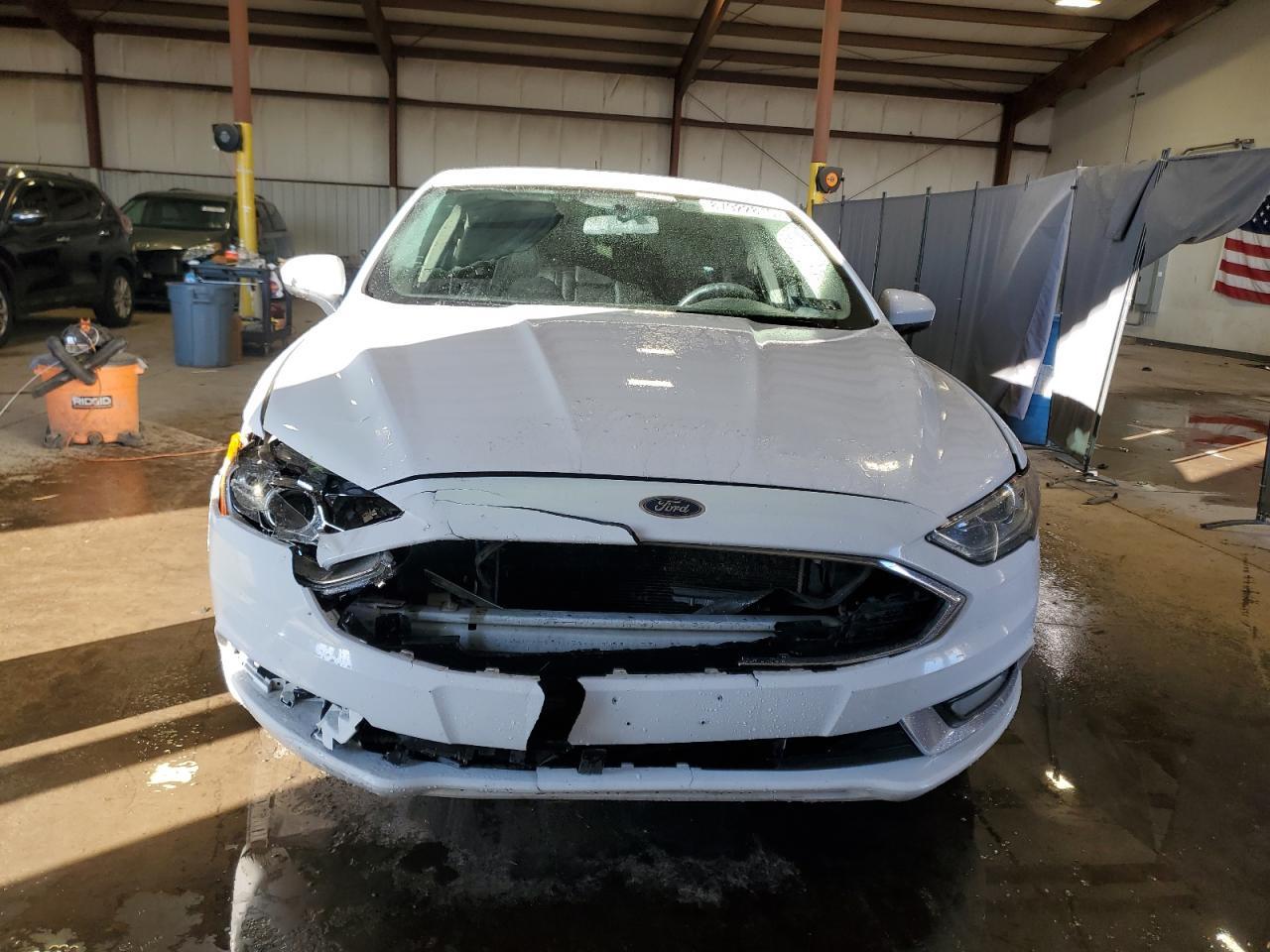 2017 FORD FUSION SE - Фото 5