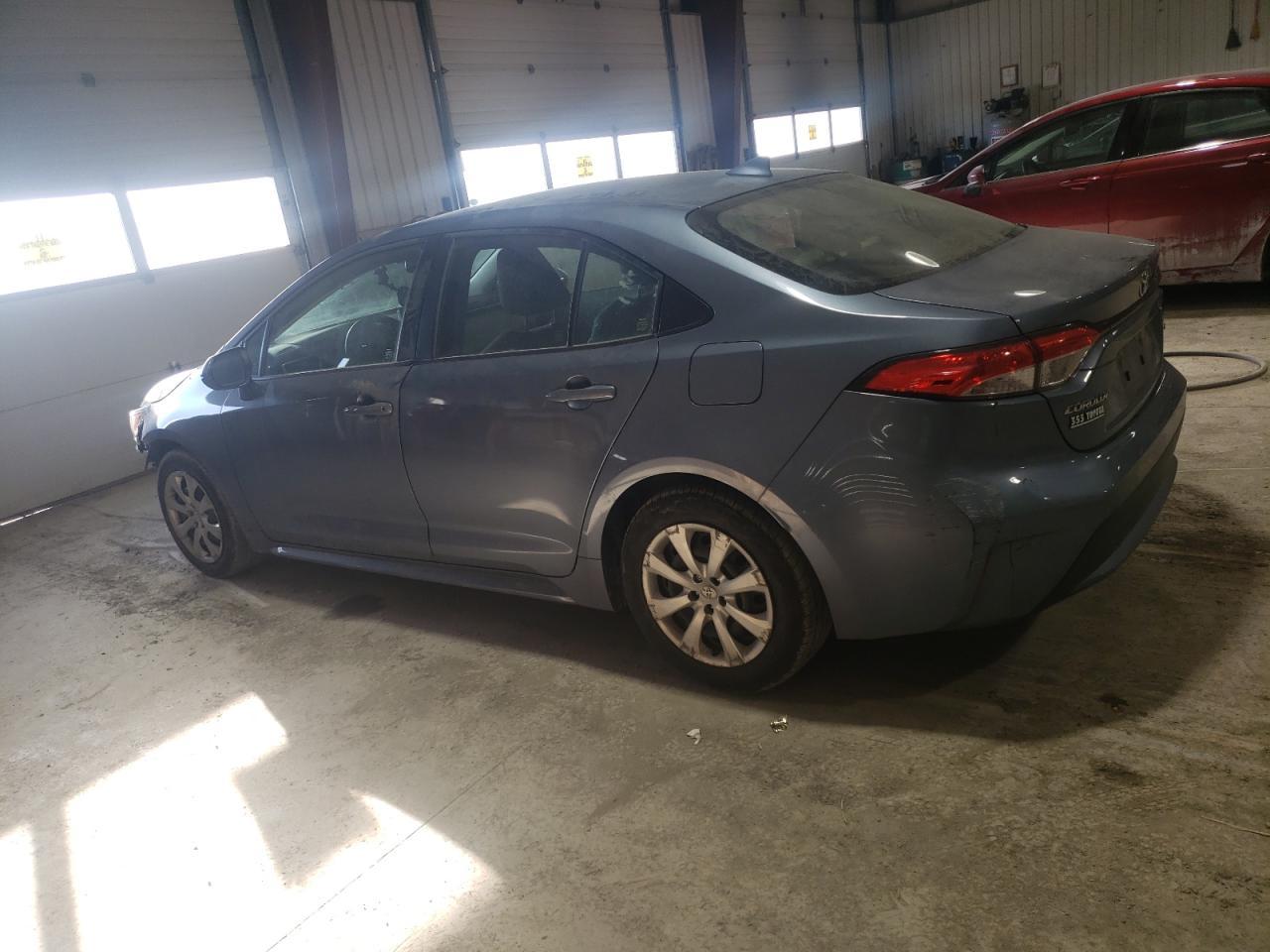 2021 TOYOTA COROLLA LE - Фото 2