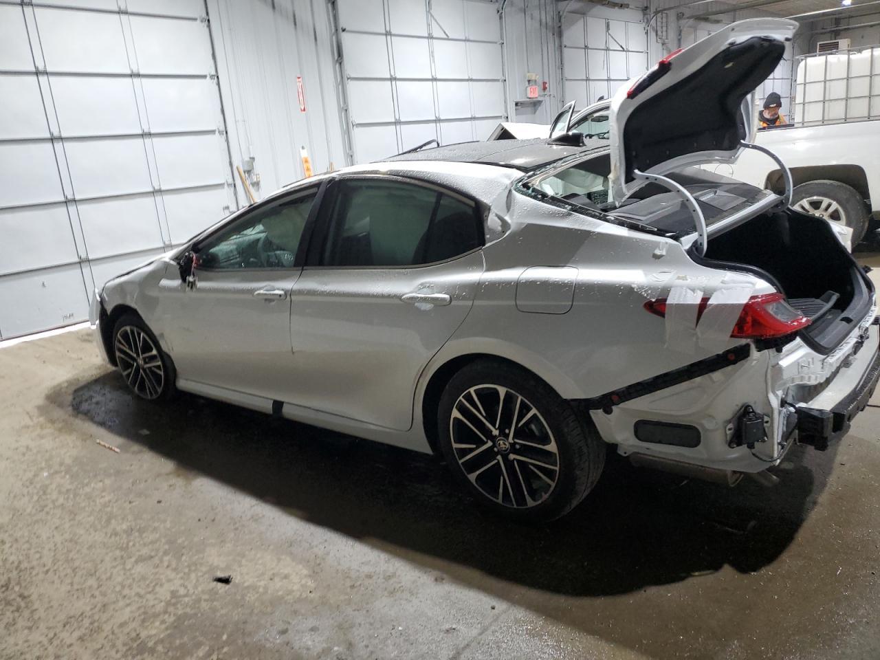 2025 TOYOTA CAMRY XSE - Image 2