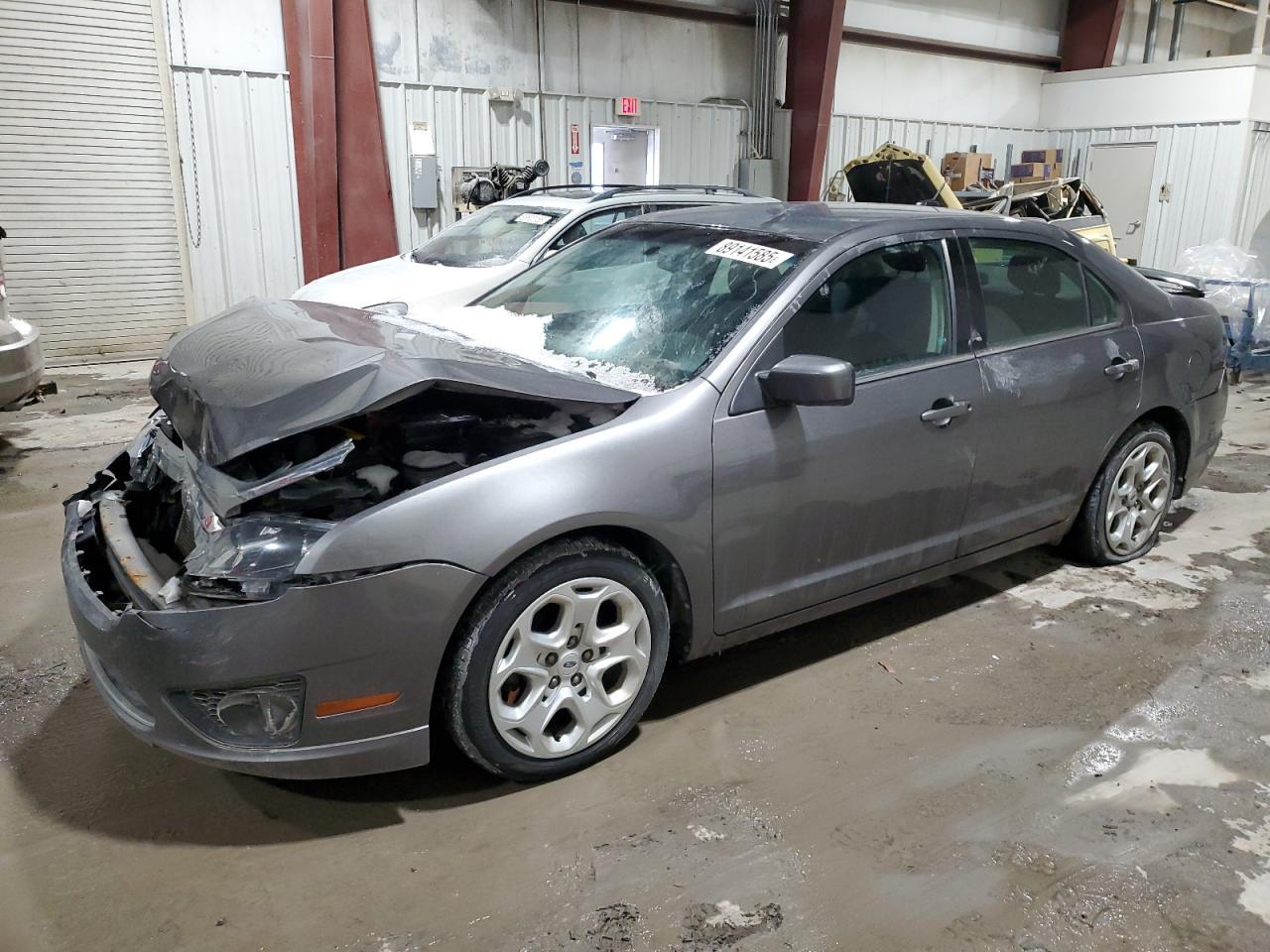 2011 FORD FUSION SE car image