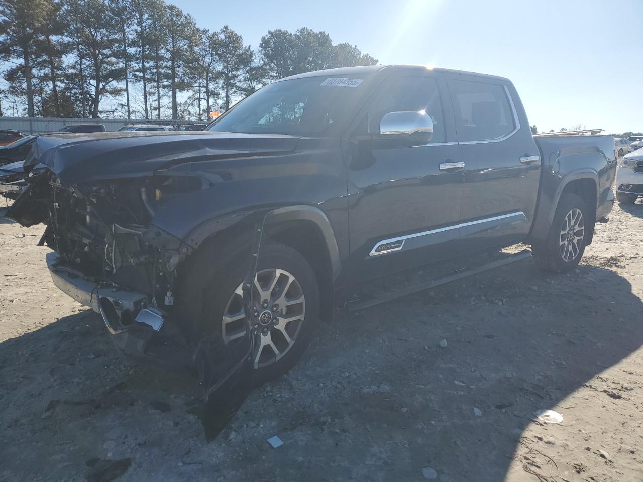 2023 TOYOTA TUNDRA CRE