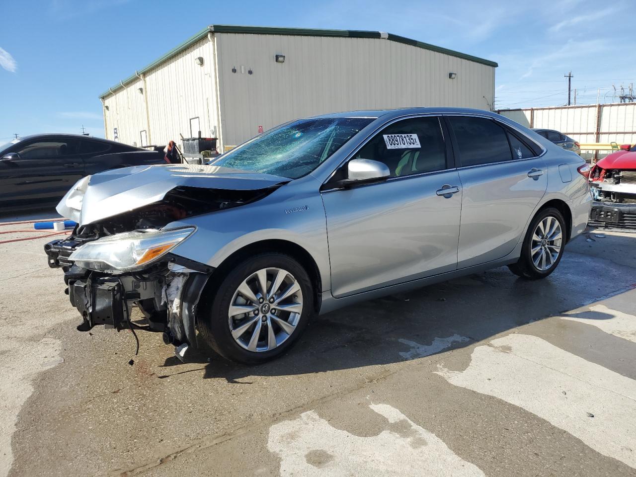 2016 TOYOTA CAMRY HYBR