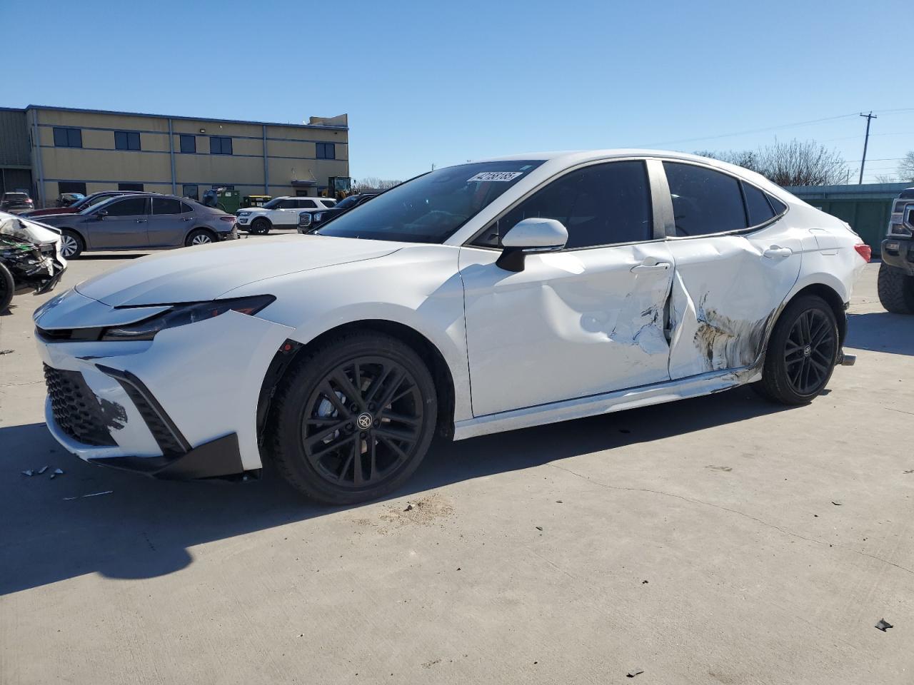 2025 TOYOTA CAMRY XSE