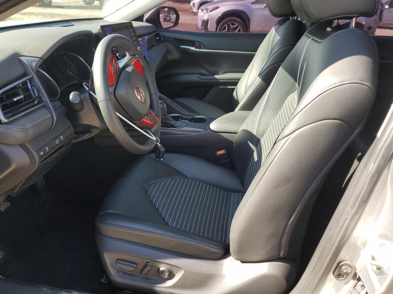 2021 TOYOTA CAMRY SE - Фото 7