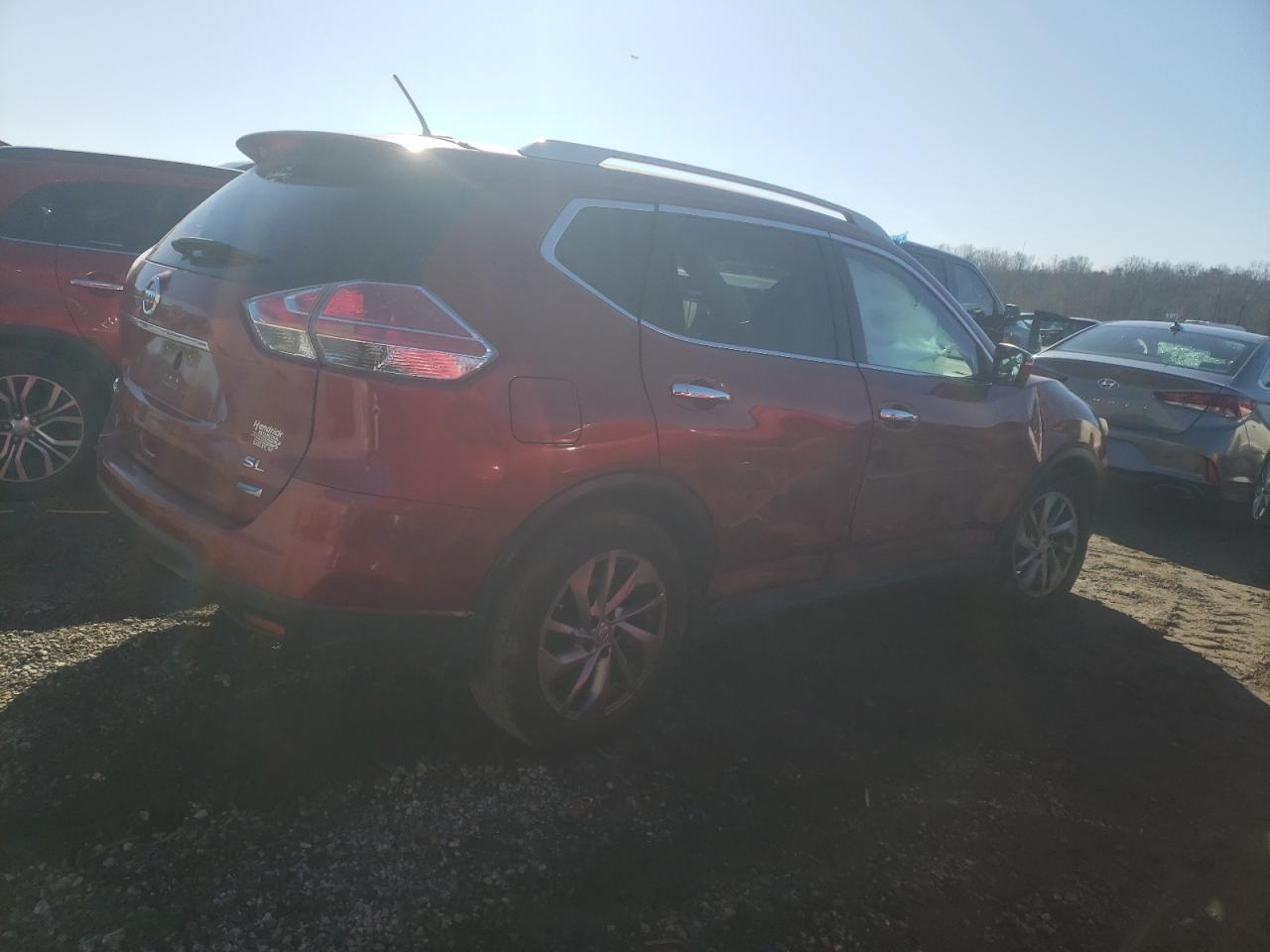 2014 NISSAN ROGUE S - Фото 3