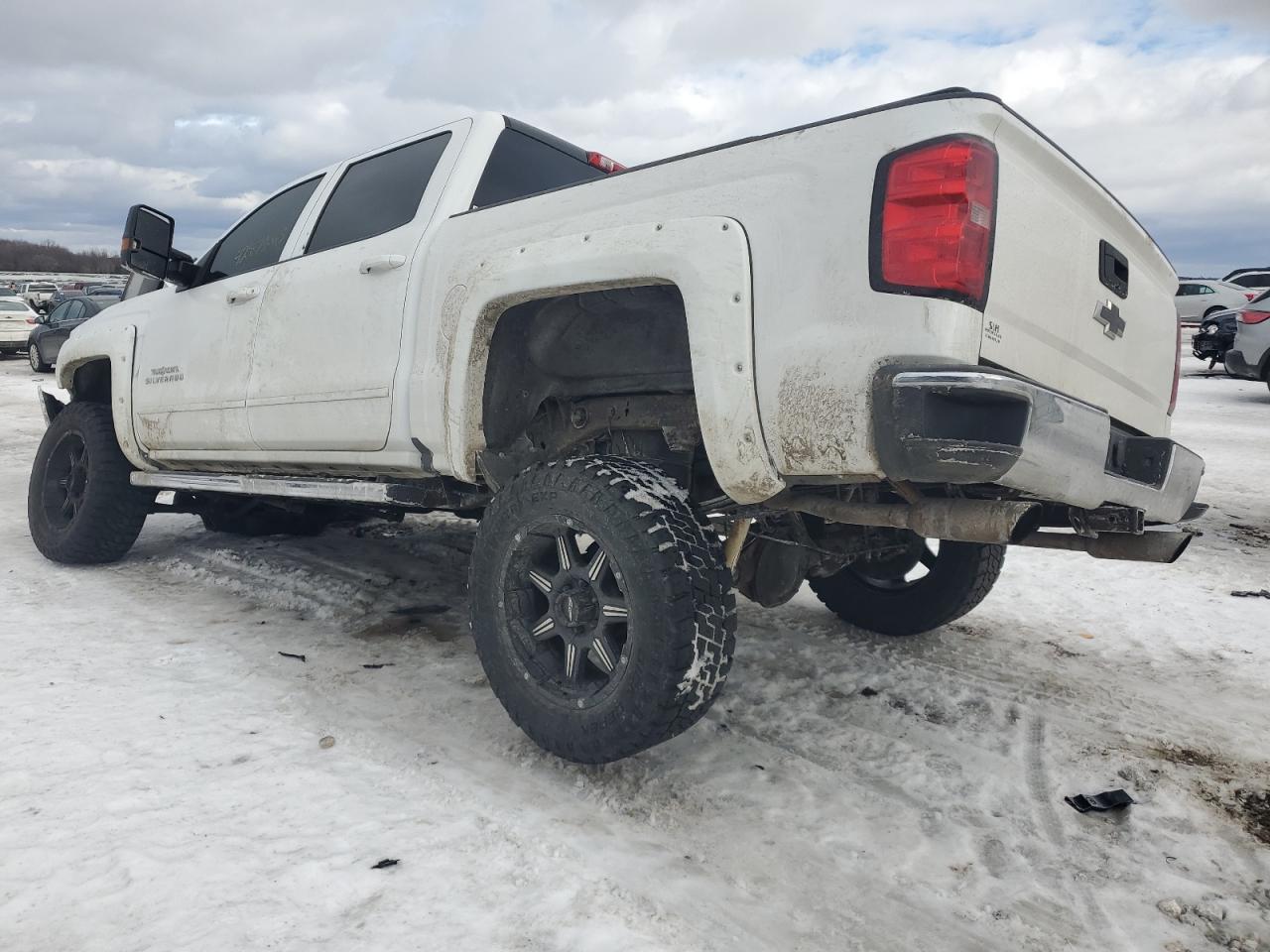 2016 CHEVROLET SILVERADO - Image 2