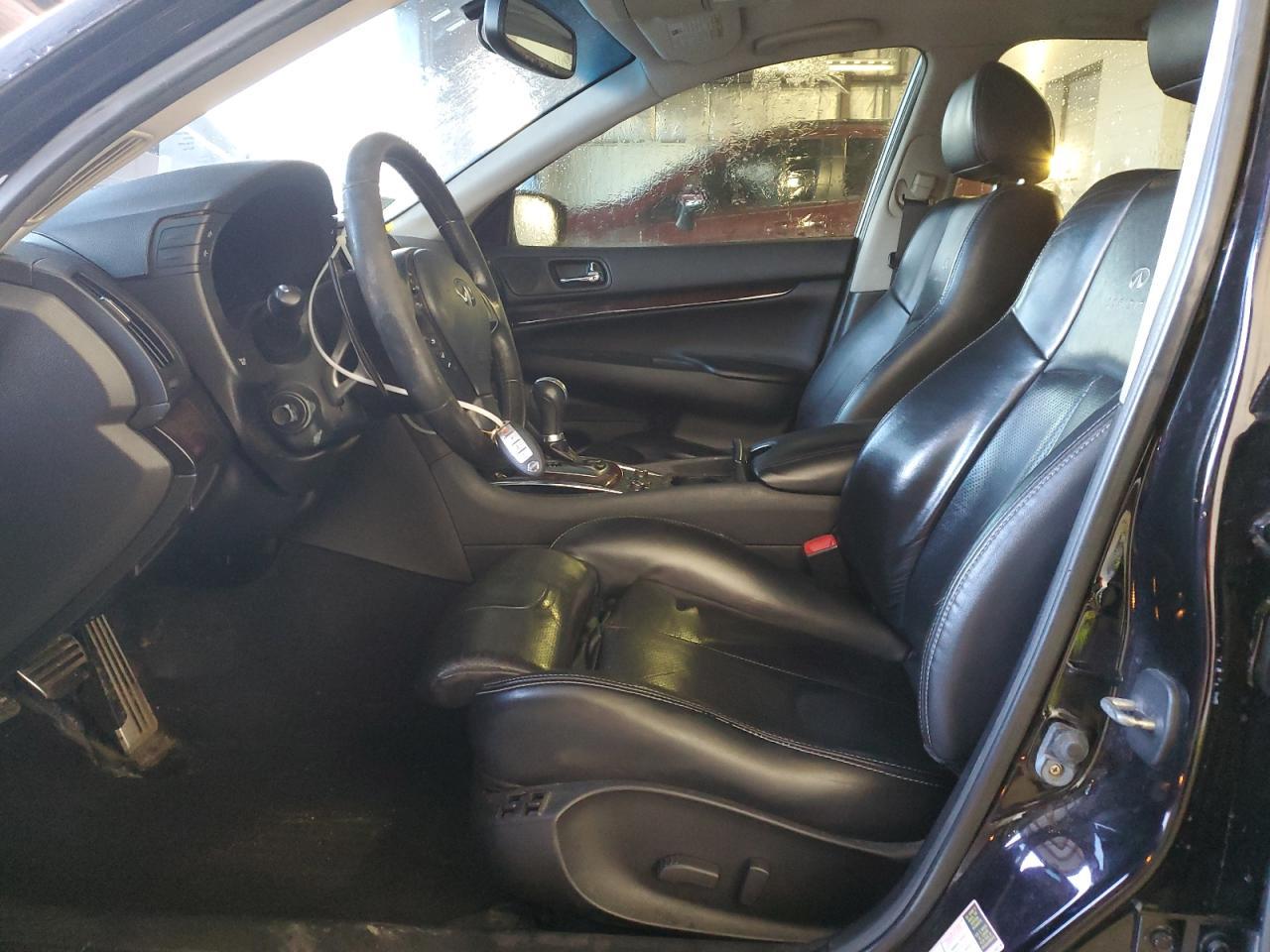 2012 INFINITI G37 - Image 7