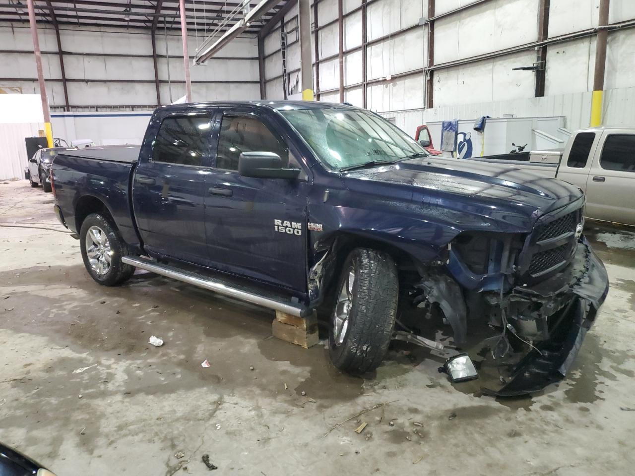 2018 RAM 1500 ST - Фото 4