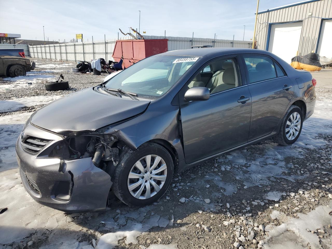 2013 TOYOTA COROLLA BA