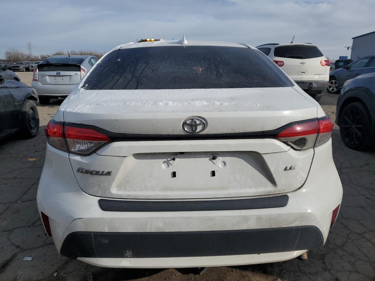 2020 TOYOTA COROLLA LE - Фото 6