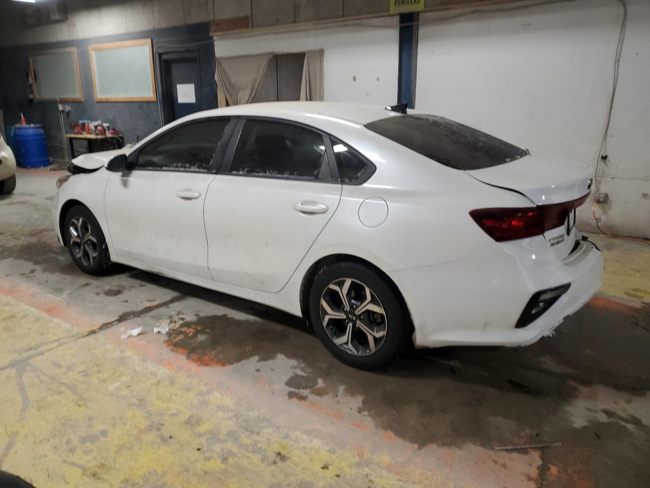 2021 KIA FORTE FE - Image 2