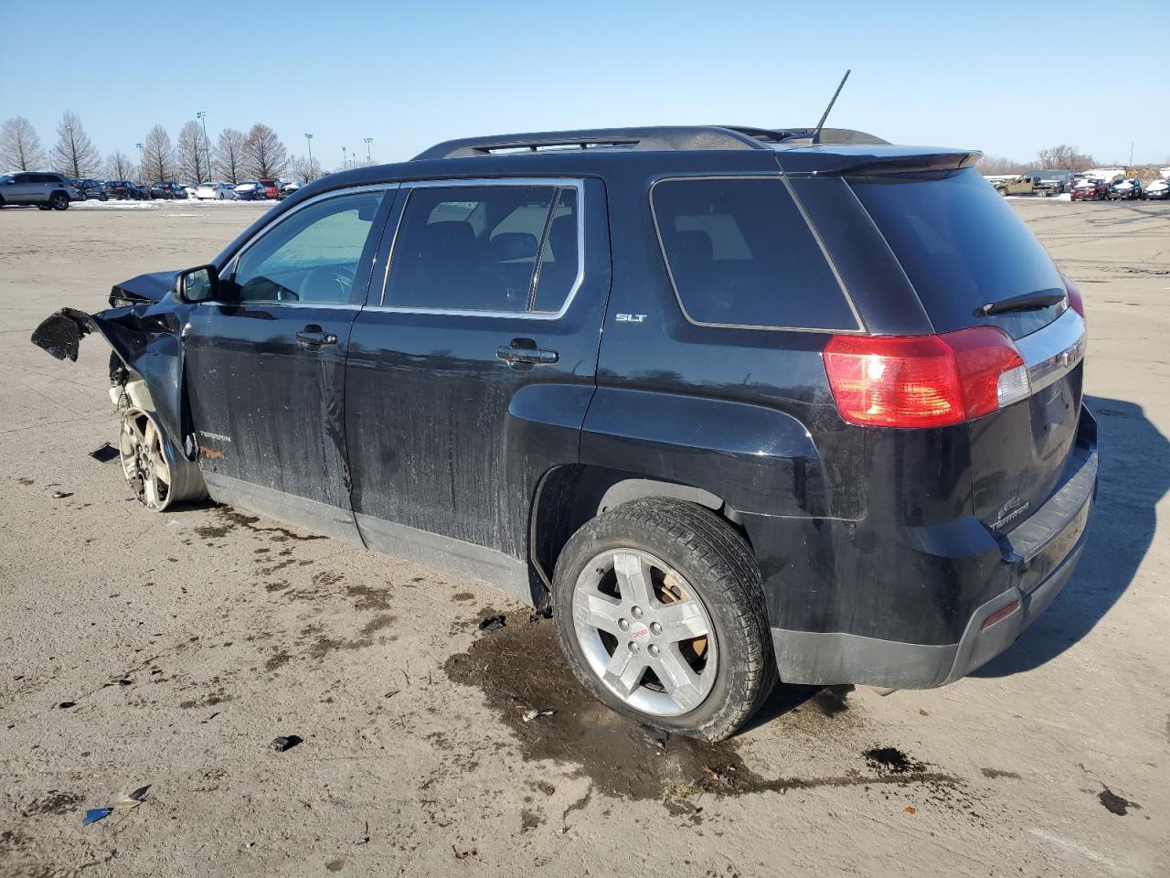 2013 GMC TERRAIN SL - Image 2