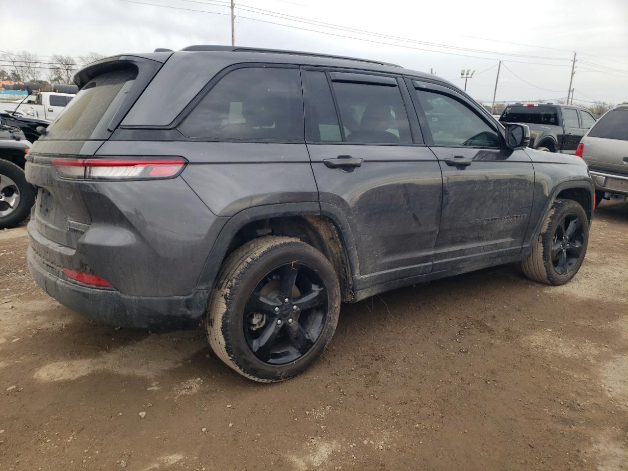 2024 JEEP GRAND CHER - Фото 3