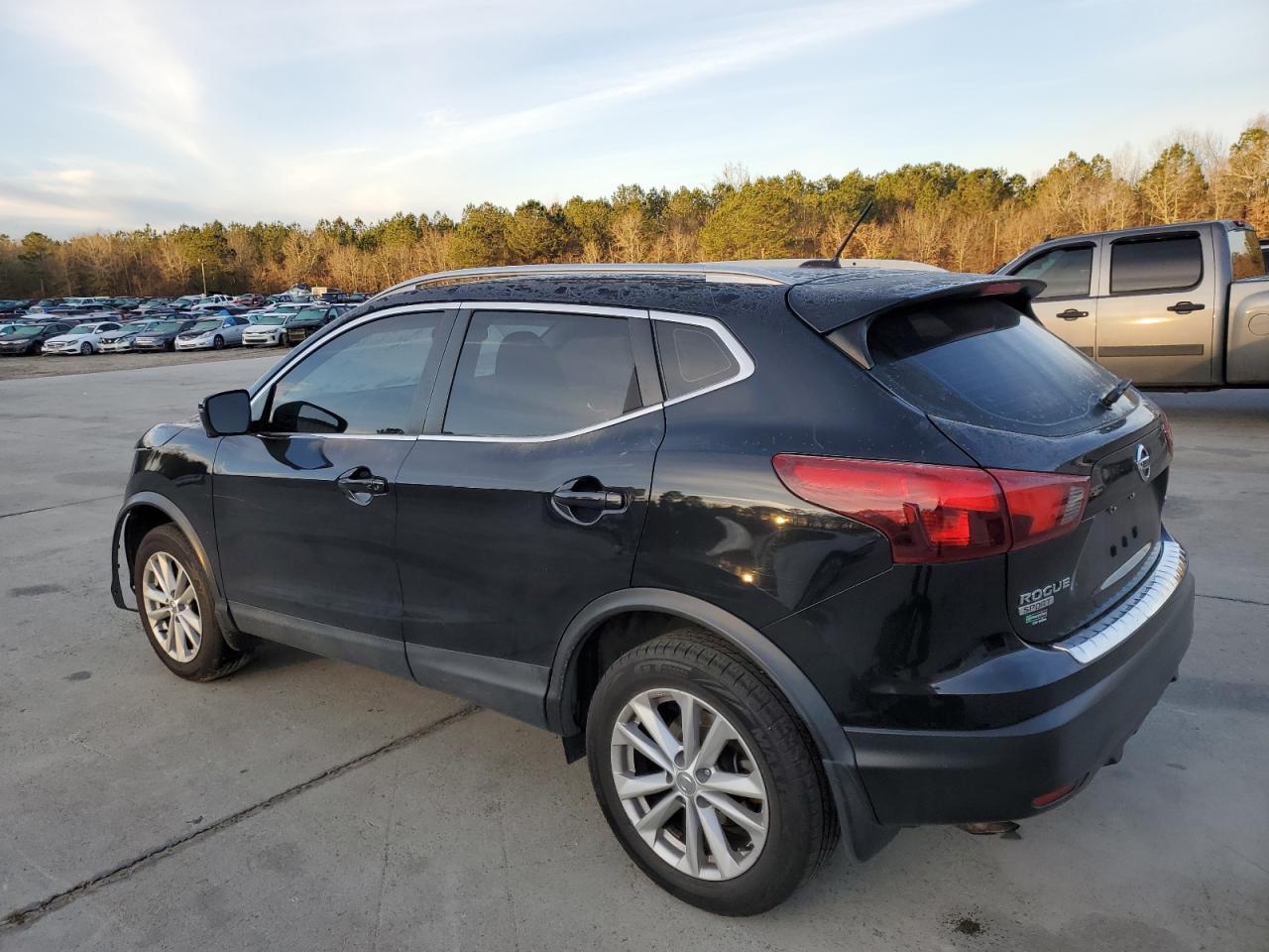 2017 NISSAN ROGUE SPOR - Фото 2