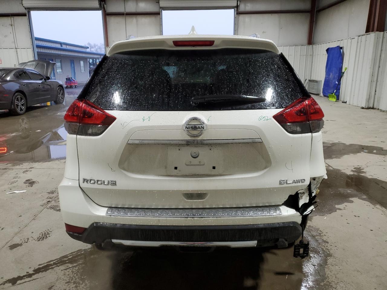 2018 NISSAN ROGUE S - Image 6