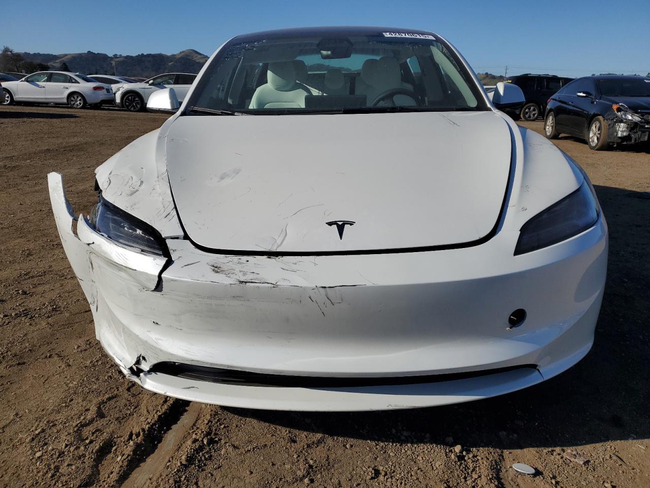 2024 TESLA MODEL 3 - Image 5