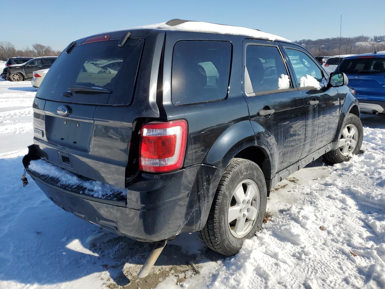 2012 FORD ESCAPE XLT - Фото 3